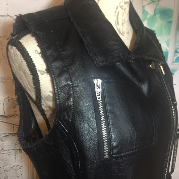 BLANCNYC Leather Jacket Black Sleeveless - Picture 4 of 8